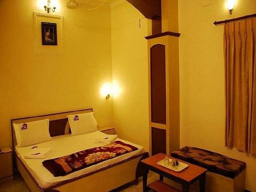 Metro Altis Lodge Erode Ngoại thất bức ảnh