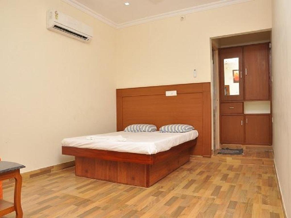 Metro Altis Lodge Erode Ngoại thất bức ảnh