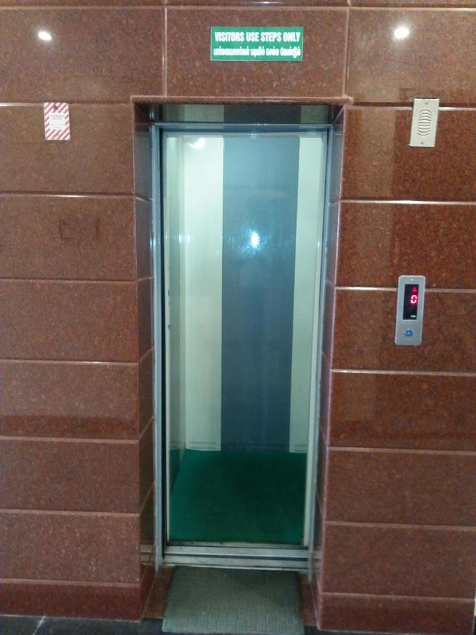Metro Altis Lodge Erode Ngoại thất bức ảnh